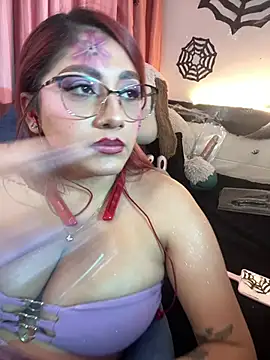 Nicol_V লাইভ XXX চ্যাট