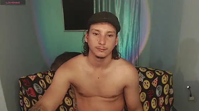 MrKingsaintx Chat XXX in diretta