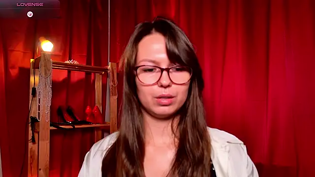 EllaVi Chat XXX in diretta