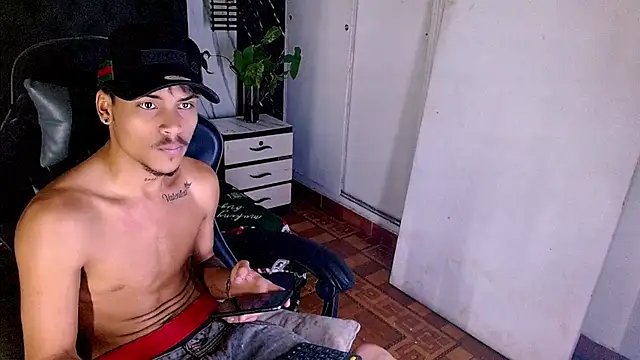 Angel_foxc13 লাইভ XXX চ্যাট