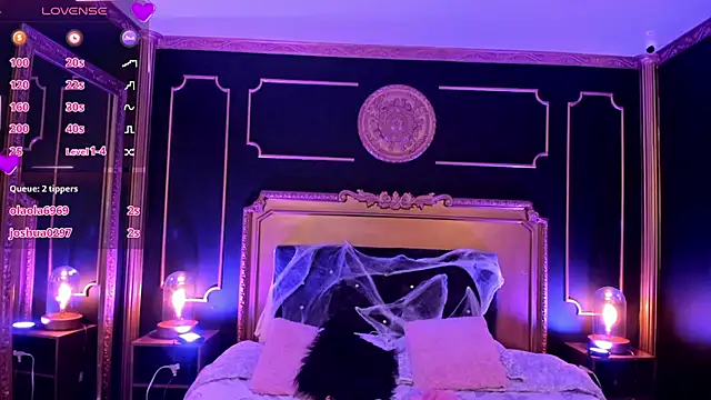 EmaLittle's Live XXX Chat