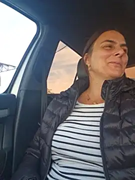 Chat +18 de IsabelleCraft ao vivo