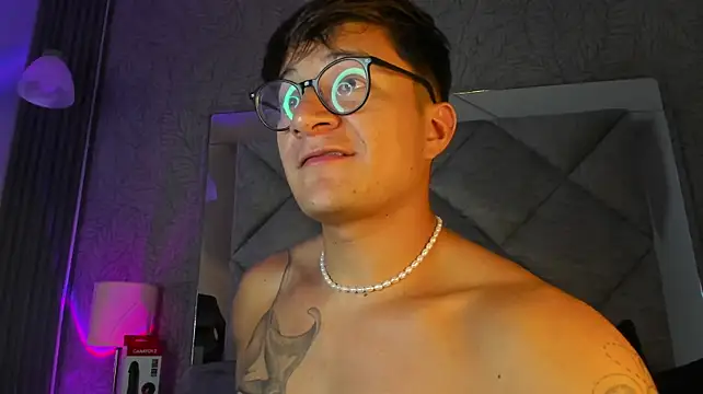 Hassbyd's Live XXX Chat