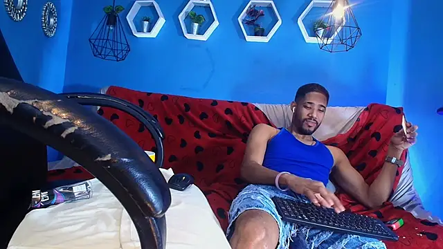 Ehkay_ Live XXX-chat
