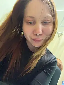 SlavicCandy live XXX chat