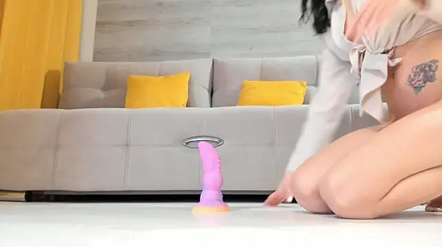 XXX chat uživo modela IreneHabibi