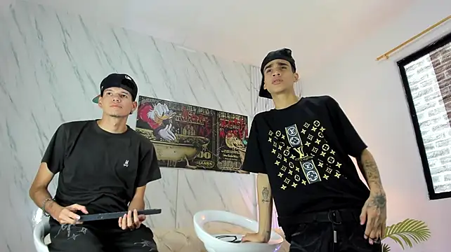 Chat XXX ao vivo de COOL_BOYS2