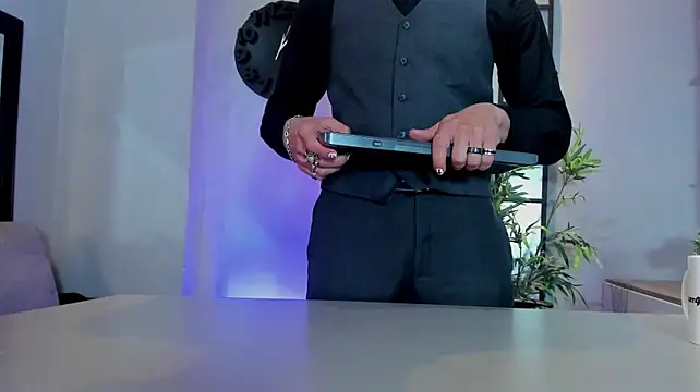 Chatroom XXX en direct de Dustin_Sonne