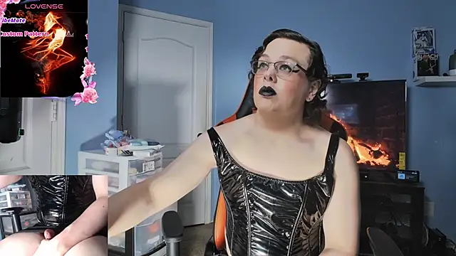 MidnightDollVeronica Live XXX Chat