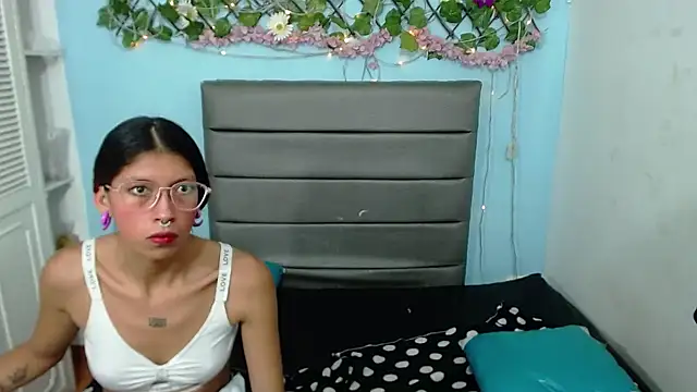 Chatroom XXX en direct de celi_sweetres
