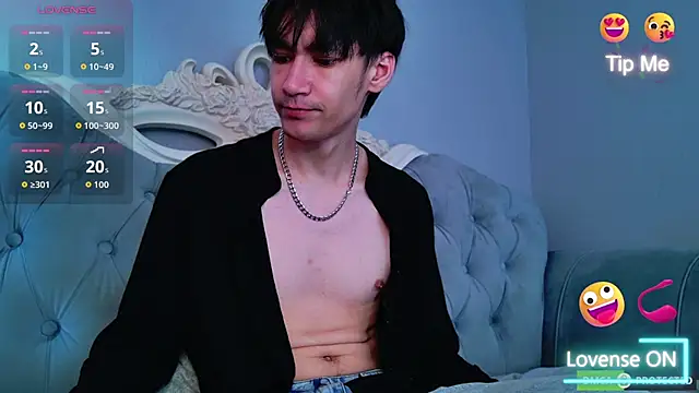 CalvinChapman 即時 XXX 聊天