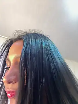 Barbiebrunette_のライブXXXチャット