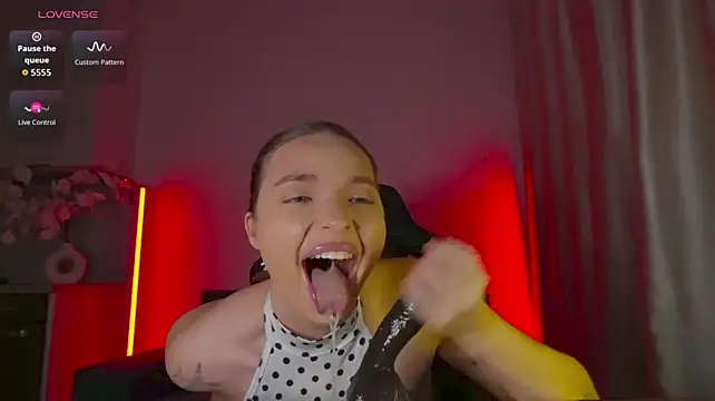 Chat +18 de violla_sinzz ao vivo