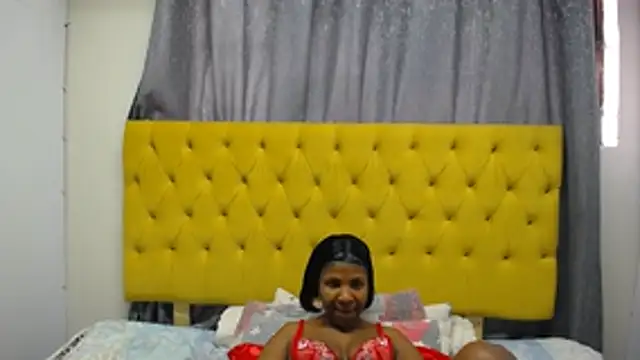 Chat +18 de sweetyblacky ao vivo