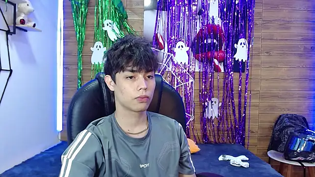 ivan_cooper – Naživo XXX chat