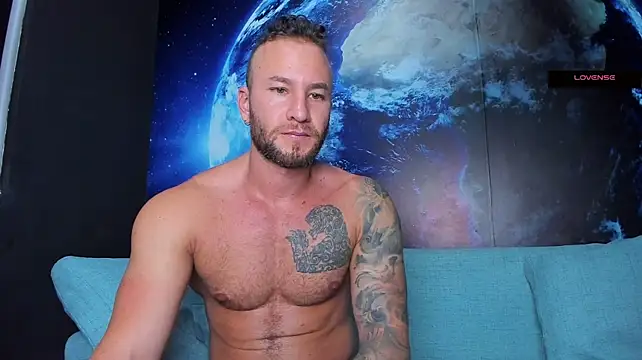 delessandro_world élő XXX-chatje