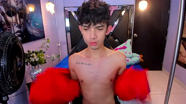 Chat XXX en directo de LiamHeatx