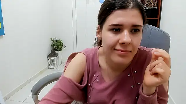 צ'אט XXX בשידור חי של Joannia
