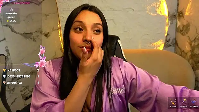 lia_harper_t's Live XXX Chat
