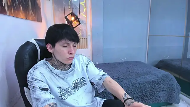 Chat XXX en directo de Cry_thereal