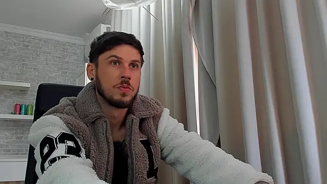 JonahShaw Live XXX-chat