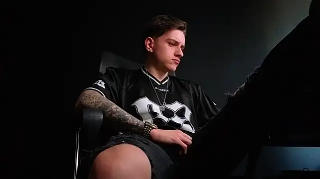 Chat XXX Live FelixStarkk