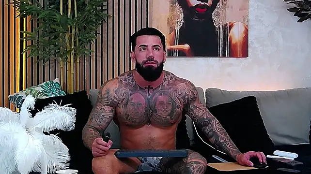 masterkingofmusclee Live XXX Chat