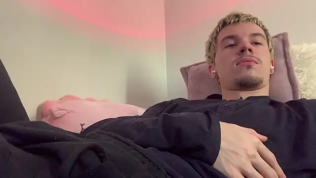 Онлайн чат XXX Jeremy1Scott