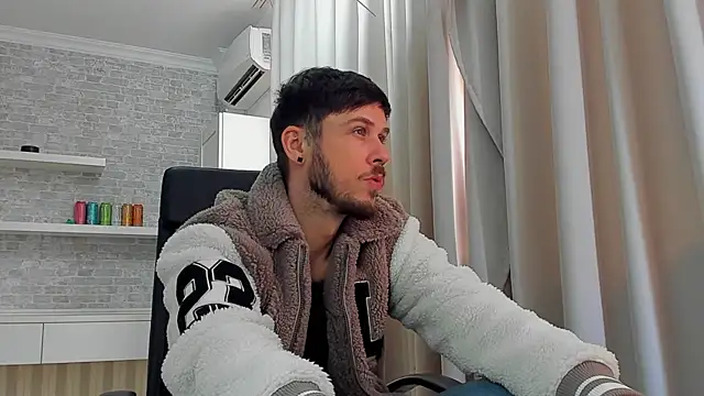 JonahShaw Chat XXX live