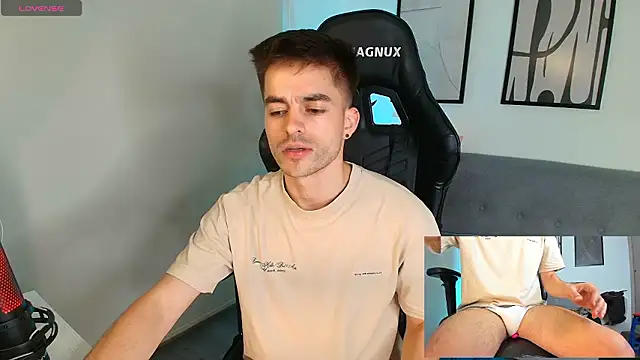 jacob_ferrer Chat XXX in diretta