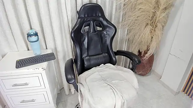 JhoanLeandro's Live XXX Chat