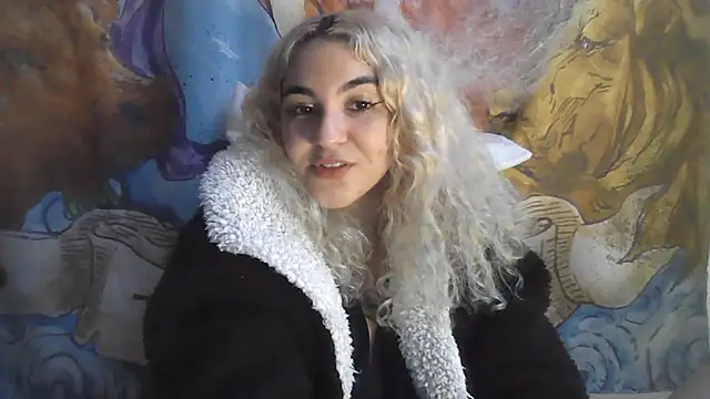 Chat +18 de Apofenia ao vivo