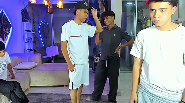 Chat XXX ao vivo de Houseofwarrios