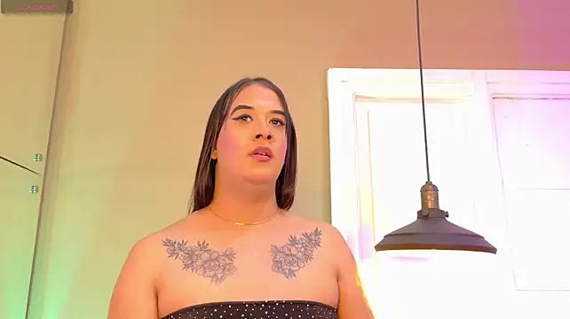 Show de Ariaa_Saeenz na webcam