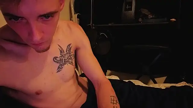 Ilovepussy1911's Live XXX Chat