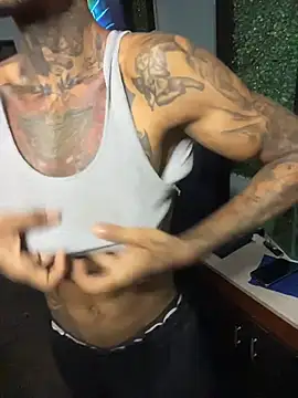 xxxsexxxx69's Live XXX Chat
