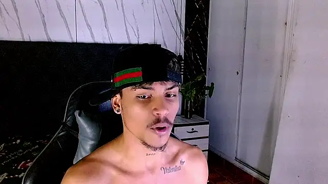 Angel_foxc13 라이브 XXX 채팅