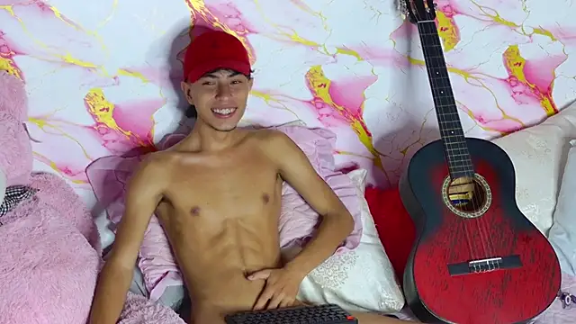 Oliver_blake Adlı Modelin Canlı XXX Sohbeti