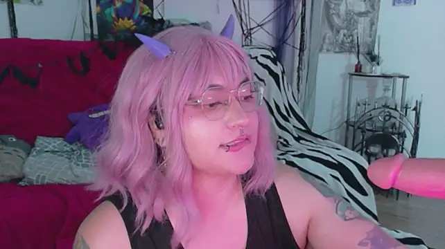 XxGreenGoodxX's Live XXX Chat