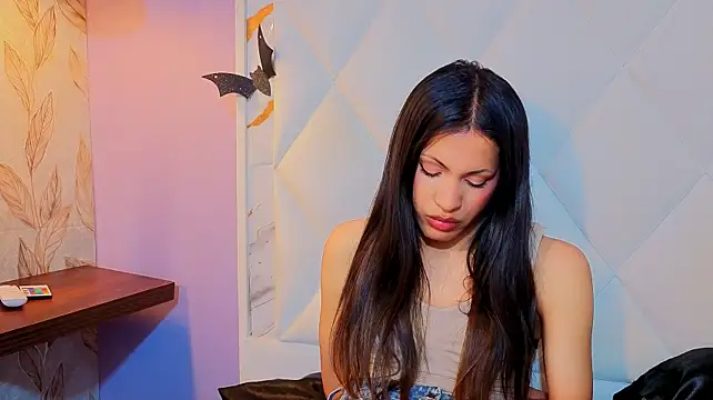 XXX chat uživo modela clara_evanss