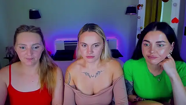 MagicEyess' Live XXX Chat