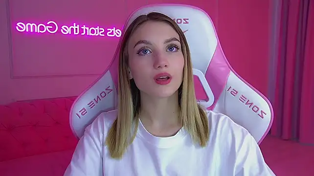Živý XXX chat StacyEvances