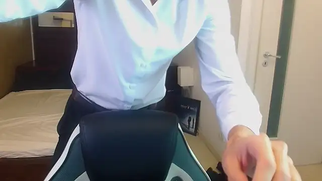 FelixRook élő XXX-chatje