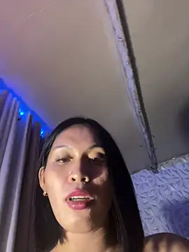 Fuckable_April69 লাইভ XXX চ্যাট