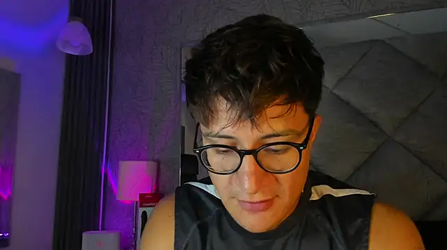 Hassbyd Live XXX Chat