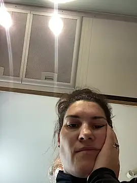 צ'אט XXX בשידור חי של Ms-Lust1-