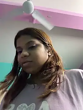 Chatroom XXX en direct de Mashuqqa_Forever