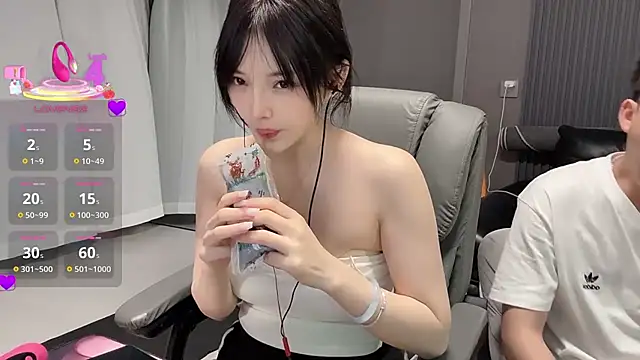 Susu101 在線直播表演