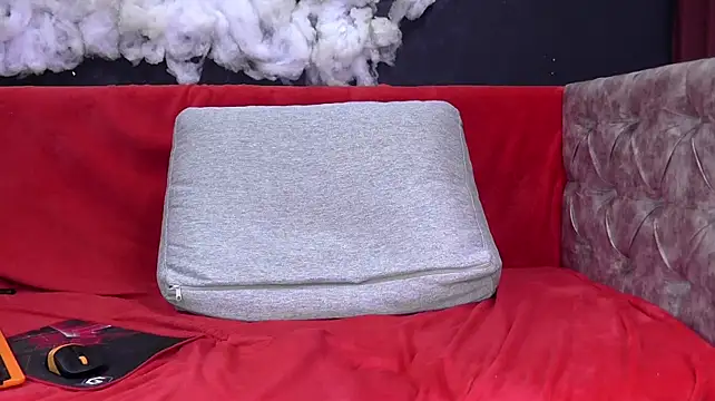FinnJude live XXX chat