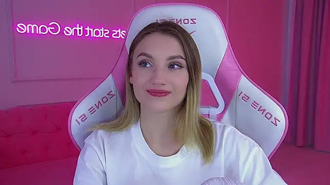 Živý XXX chat StacyEvances